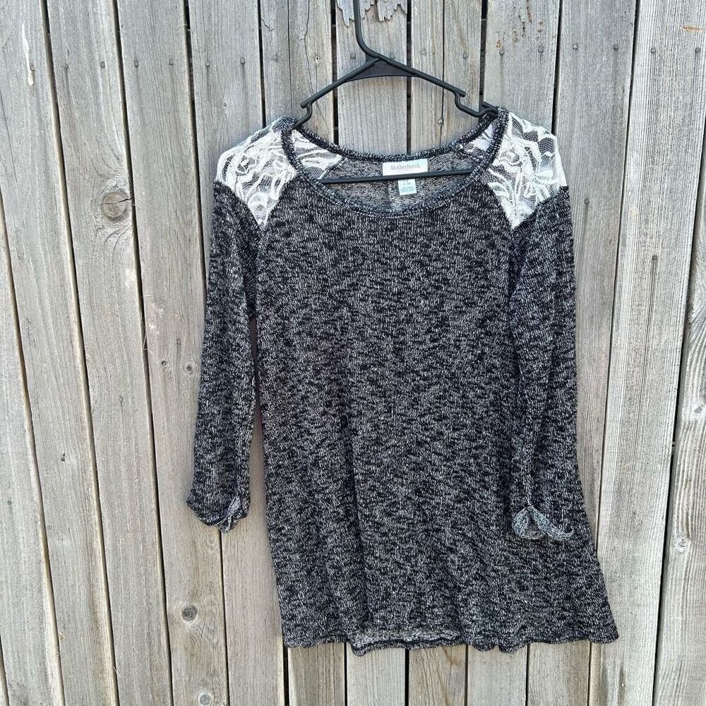 Motherhood Maternity lightweight sweater long sleeve size small